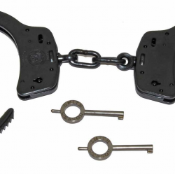 MODEL 100 HANDCUFFS/BLACK
